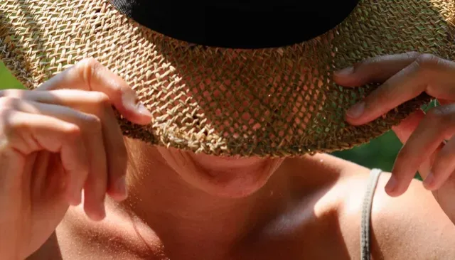3 Ways To Protect Your Skin From The Sun This Summer